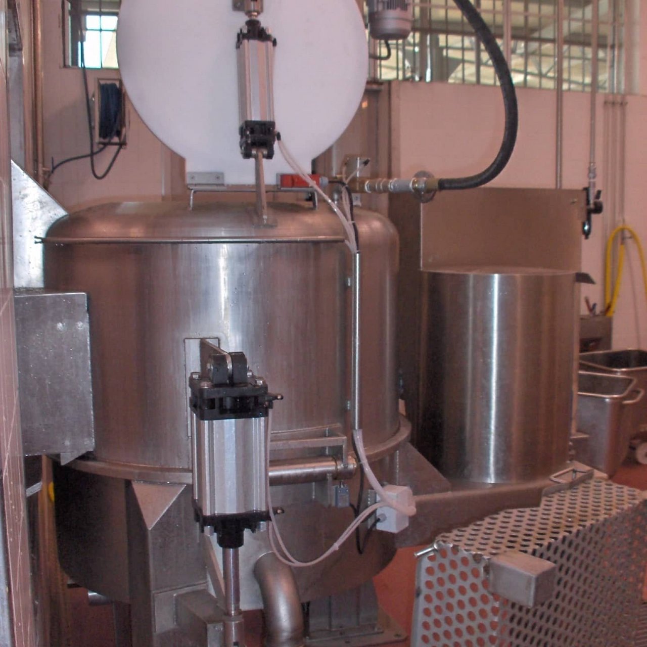 Centrifuga lavatrippe